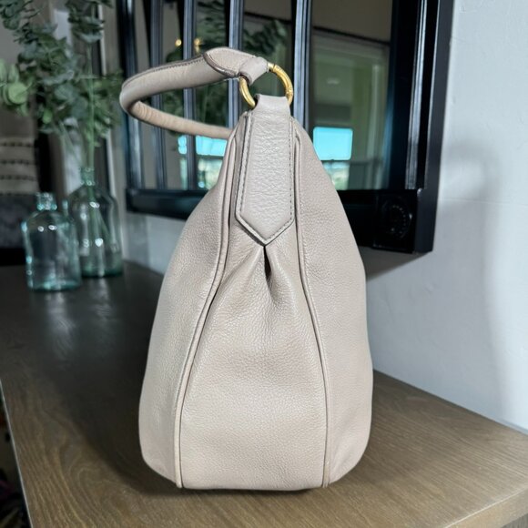 Marc by Marc Jacobs Q Hillier Pebbled Leather Hobo – Taupe - Picture 6 of 13